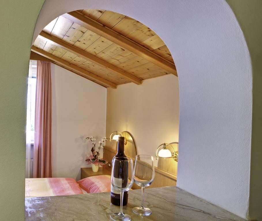 Parkhotel Plauserhof Kamer foto
