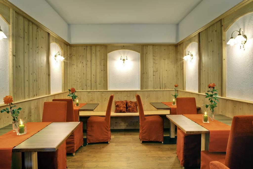 Parkhotel Plauserhof Buitenkant foto