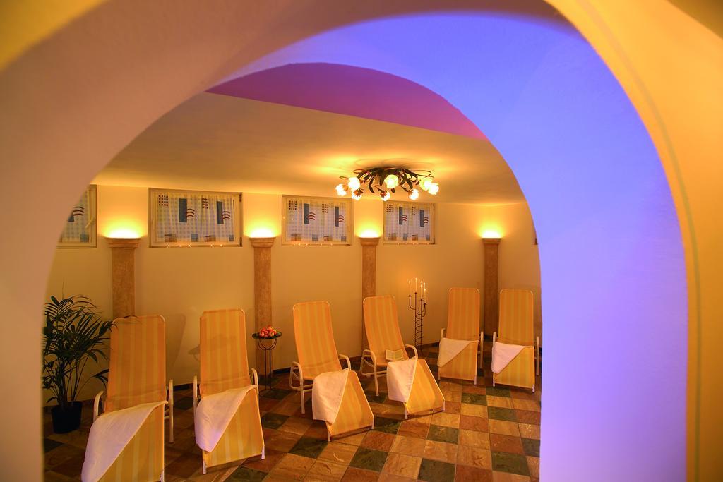 Parkhotel Plauserhof Buitenkant foto